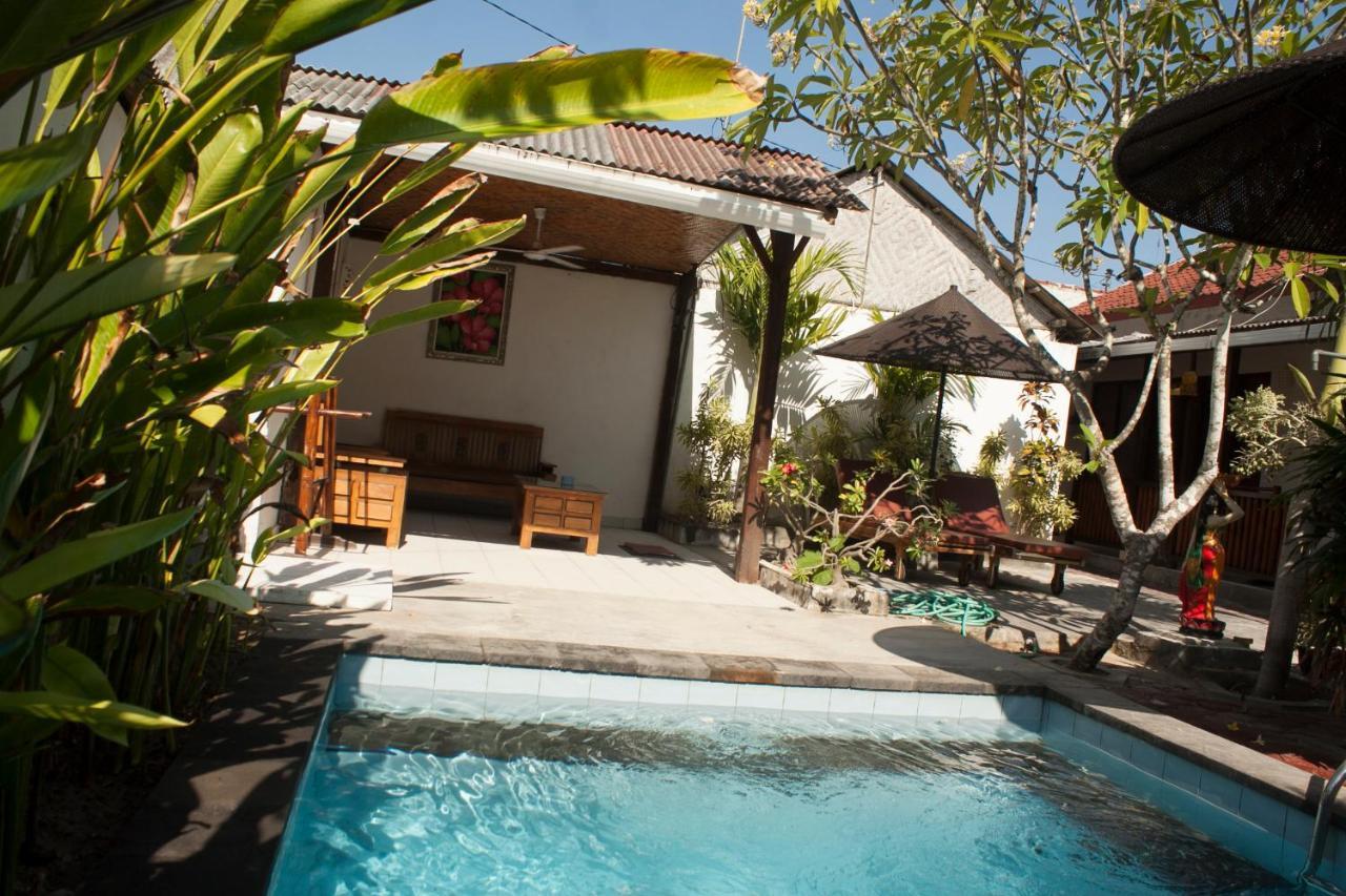 Pantai Bungalow Lembongan Island Exterior photo