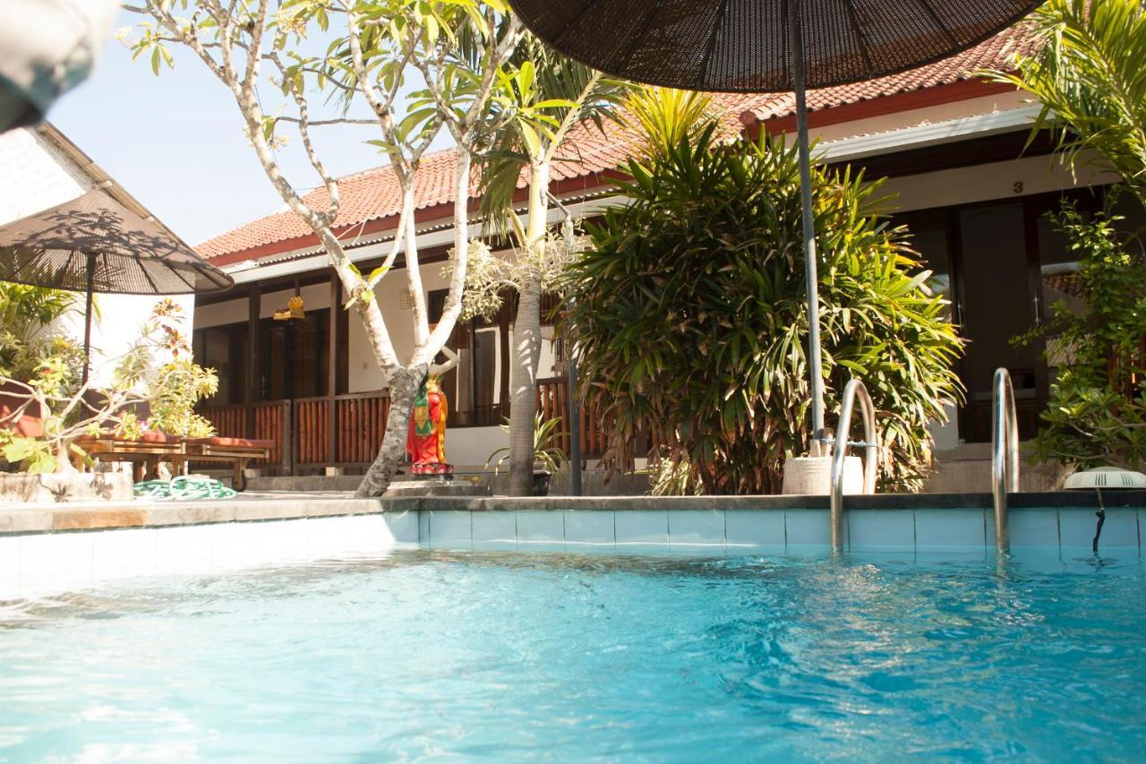 Pantai Bungalow Lembongan Island Exterior photo