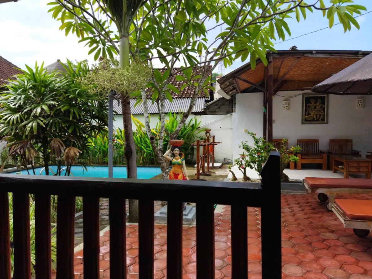 Pantai Bungalow Lembongan Island Exterior photo